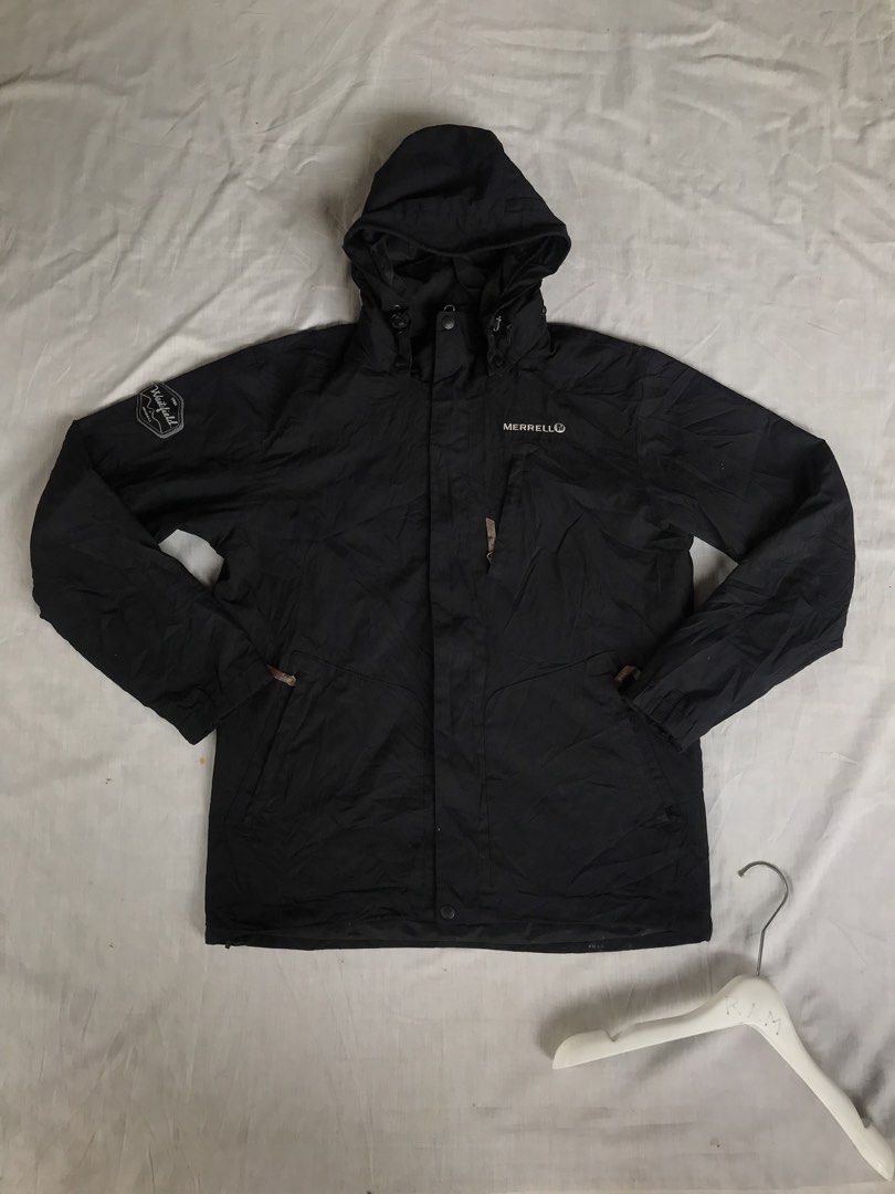 MERRELL Waterproof Jacket (Category: Coats, Jackets and Outerwear) located in San Fernando. Submitted by ramjames18 (Listing ID 1468189957, Image 1). Description: •MERRELL Waterproof Jacket 🔥 -Excellent Condition -Waterproof / Windproof / Detouchable Hood -Large(22.5x28.5) Pm sa interested! 📥.