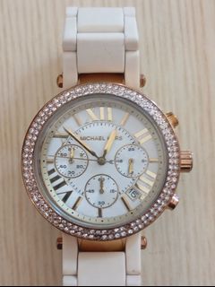 (Category: ) located in . Submitted by quick_deals_great_finds2 (Listing ID 1468094778, Image 1). Description: .