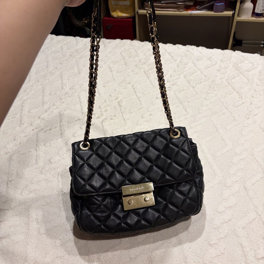 Michael Kors Sloan Quilted Leather Shoulder (Category: Cross-body Bags) located in Angeles City. Submitted by astravintage (Listing ID 1468218729, Image 2). Description: Michael Kors Sloan Quilted Leather Shoulder Bag Authentic Minor signs of use, minor flaws sa edges check pics po thanks.