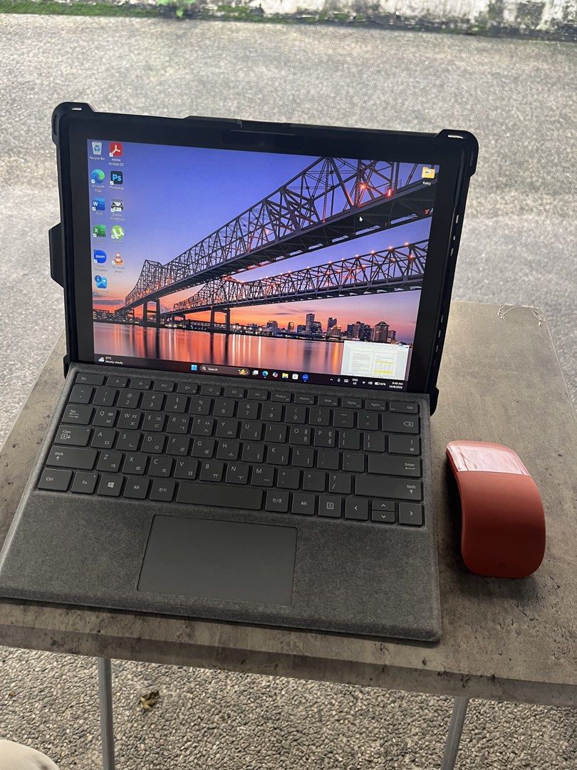 Microsoft Surface Pro 7 (Category: Laptops & Notebooks) located in Quezon City. Submitted by yna0702 (Listing ID 1468086389, Image 1). Description: For sale Microsoft Surface Pro 7 Laptop/Tablet/Pc Touchscreen Windows Hello (Face unlock) Intel core i5 10th gen Windows 11 128gb ssd 8gb ram with micro sd slot with •Microsoft Surface Keyboard •Microsoft Surface Arch Mouse •Max Case •Moko Bluetooth Keyboard •Original Charger •Bag For Pc set up •Boner