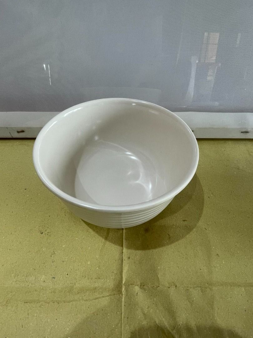 Milano Ware Melamine Soup Bowl (Category: Dinnerware & Cutlery) located in Quezon City. Submitted by foxsquaredeals (Listing ID 1468072271, Image 1). Description: Size: 15cm 24pcs available P40/pc MOP: Gcash/Bank transfer.