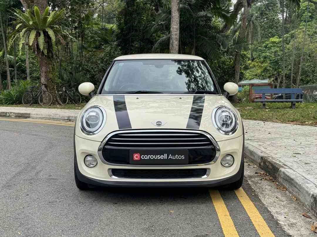 (Category: ) located in . Submitted by carousellcars (Listing ID 1463997131, Image 1). Description: .