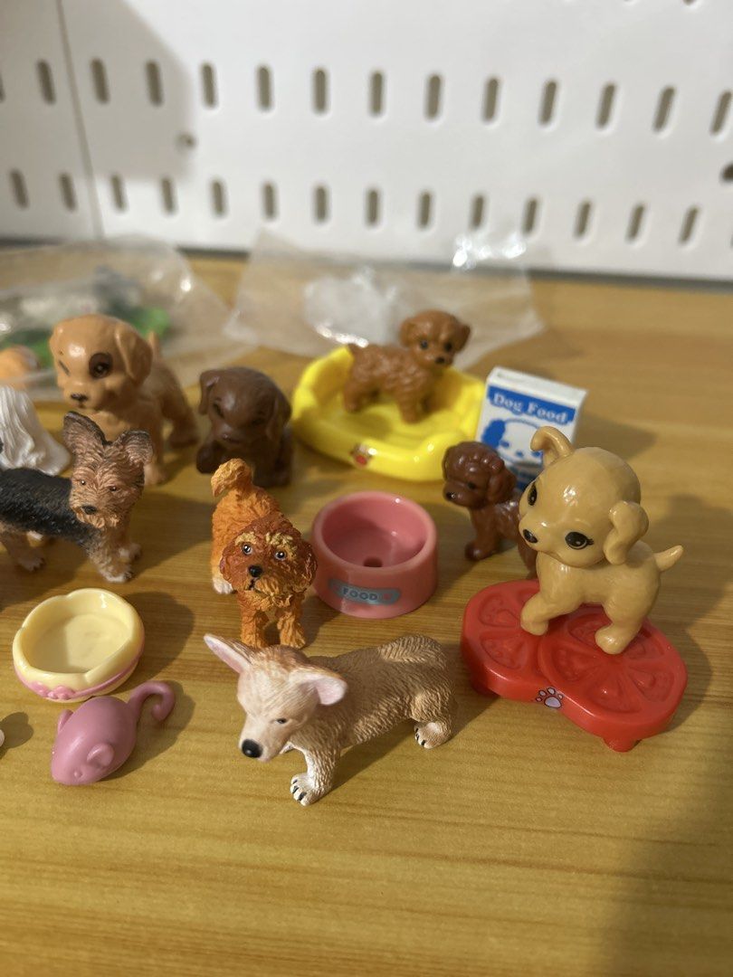 Miniature Dog Figurines Lot with Accessories (Category: Figurines & Statues) located in Pateros City. Submitted by cleanmycloset (Listing ID 1468202162, Image 2). Description: Preloved, unless stated brandnew. All items are declared AS IS. Pls manage your expectations. Can do tiiktokk checkout, courier apps, or self pick up. Payment first thru cashg or bank transfer. Coin is used for size comparison. Follow me on toktikk @cleanmyclosetph .