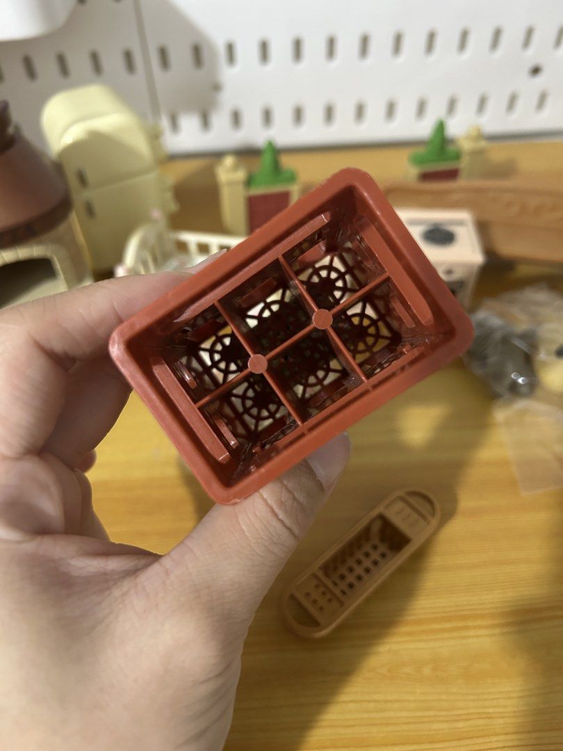 Miniature Japanese Sake Crate Plastic Model Toy (Category: Vintage Collectibles) located in Pateros City. Submitted by cleanmycloset (Listing ID 1468201486, Image 2). Description: Preloved, unless stated brandnew. All items are declared AS IS. Pls manage your expectations. Can do tiiktokk checkout, courier apps, or self pick up. Payment first thru cashg or bank transfer. Coin is used for size comparison. Follow me on toktikk @cleanmyclosetph .