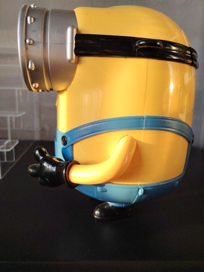 Minion bob popcorn bucket (Category: Figurines & Statues) located in Silang. Submitted by EkonomikaPH (Listing ID 1468235106, Image 2). Description: Pass sa lowballers NO reasonable offer, NO Reply ❤️SUBMIT the stated price using the MAKE OFFER tab For decisive buyers only ALL photos posted Bawal sa entitled & sa walang common courtesy jusko po 😅.