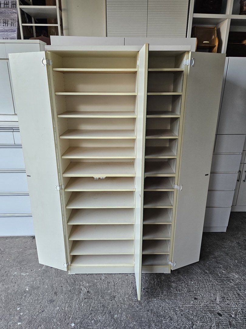 Mirror Shoe Cabinet‼️ (Category: Shelves, Cabinets & Racks) located in Quezon City. Submitted by ledamadel (Listing ID 1468065198, Image 3). Description: Mirror Shoe Cabinet‼️₱8,800‼️ ✔️L-35.5 H-71 W-14 inches 📐 ✔️3 Door & 21 Shelves 🗄 ✔️Compress & Plywood Back 🪵 ✔Scratches As-is! 👌 Location: 40 Aplaya St Napocor Vill. Tandang Sora Quezon City. For inquiry please Pm us or Call. 09066885859 Please like our page thanks! 👇👇👇👇 KMA O’shop #jap
