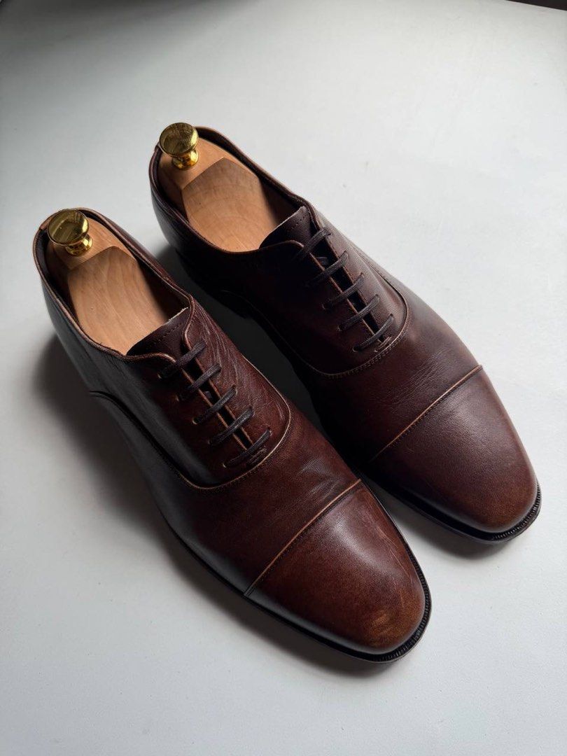 Misope Toe Cap (Category: Casual Shoes) located in Cagayan de Oro. Submitted by thrift_crate.ph (Listing ID 1468225808, Image 2). Description: ᴍɪsᴏᴘᴇ ʜᴏᴍᴍᴇ ᴛᴏᴇ ᴄᴀᴘ 𝟷𝟶ᴜs / 𝟸𝟾ᴄᴍ 𝐒𝐢𝐳𝐞: 10US / 28cm 𝐂𝐨𝐧𝐝𝐢𝐭𝐢𝐨𝐧 𝐫𝐚𝐭𝐞: 10/10 𝐂𝐨𝐥𝐨𝐫 𝐫𝐚𝐭𝐞: 10/10 Issue/s: Very minimal heel drag Description: Leather Outsole Hand made Heavy pair on actual Don’t mind the tag, we measured it by tape .