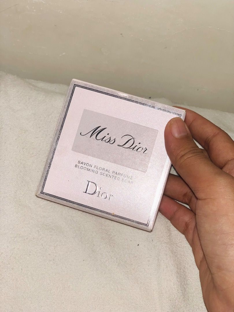 Miss Dior Blooming Scented Soap (Category: Fragrance & Deodorants) located in Caloocan City. Submitted by ayajaneee (Listing ID 1468186119, Image 3). Description: - Authentic Miss Dior Savon Floral Parfumé - Blooming scented soap in elegant pink box packaging - Unused item in original packaging - Great addition to the bathroom or as a gift option - Ships securely from a trusted seller.