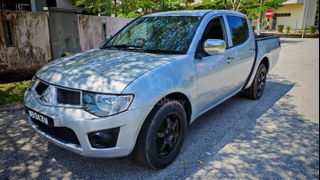 (Category: ) located in . Submitted by twtautotrading (Listing ID 1468261932, Image 1). Description: .