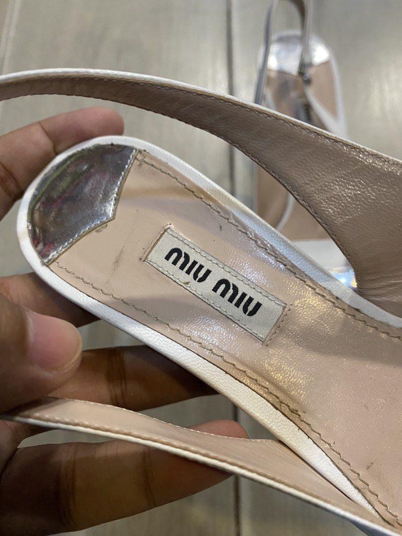 Miu Miu Heels (Category: Sneakers & Footwear) located in San Jose. Submitted by shady.archives (Listing ID 1468100542, Image 2). Description: Miu Miu 38 1/2 .