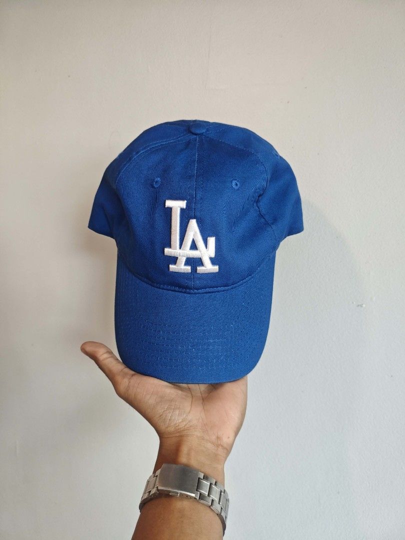 MLB Korea LA Dad hat (adjustable) (Category: Caps & Hats) located in Aparri. Submitted by toogood2bethrift (Listing ID 1468219791, Image 1). Description: CONDITION: Lightly used, Good as new COLOR RATE: 10/10 pa 500 + SF jnt!.