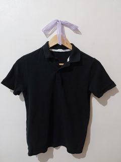 (Category: ) located in . Submitted by wornwardrobe (Listing ID 1468123283, Image 1). Description: .