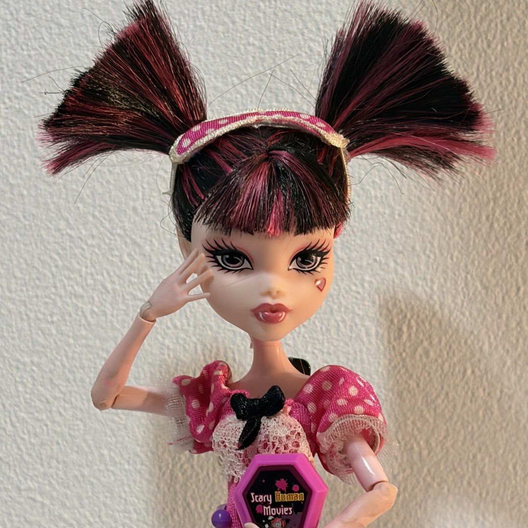 Monster High Dead Tired Draculaura (Category: Kids Toys) located in Quezon City. Submitted by g4yb3 (Listing ID 1468226828, Image 1). Description: Monster High Dead Tired Draculaura - complete but no hairbrush and stand - black elastics, but rebodied to peg body PS: Don’t want to sell but in need of funds that’s why the price is a little higher than my usual pricing. only for desperate buyers !!.