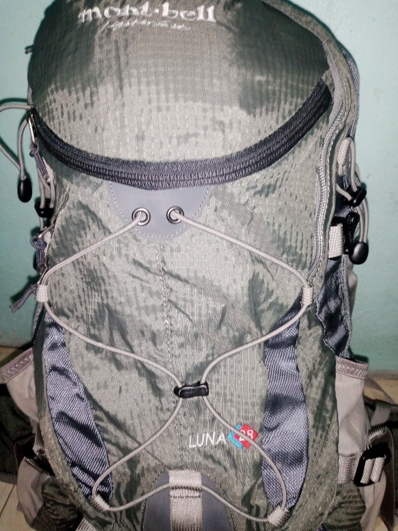 Montbell light&fast.luna 28 hiking backpack. (Category: Hiking & Camping) located in Dasmarinas. Submitted by francoprancisco (Listing ID 1468127018, Image 3). Description: Montbell light&Fast.Luna 28 hiking backpack. 28 Lts. multi pockets. lighweight. with rain cover excellent cond. makinis inside and out. not sticky yung loob. 1,750 plus sfee cavite loc..