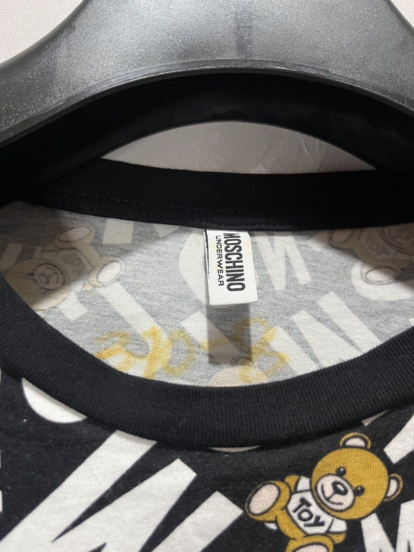 Moschino AOP (Category: Undergarments & Loungewear) located in Cebu City. Submitted by ayban05 (Listing ID 1468248599, Image 2). Description: .