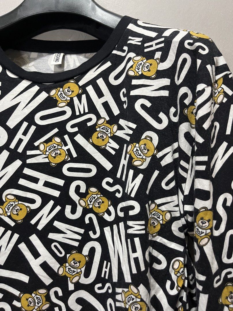 Moschino AOP (Category: Undergarments & Loungewear) located in Cebu City. Submitted by ayban05 (Listing ID 1468248599, Image 3). Description: .