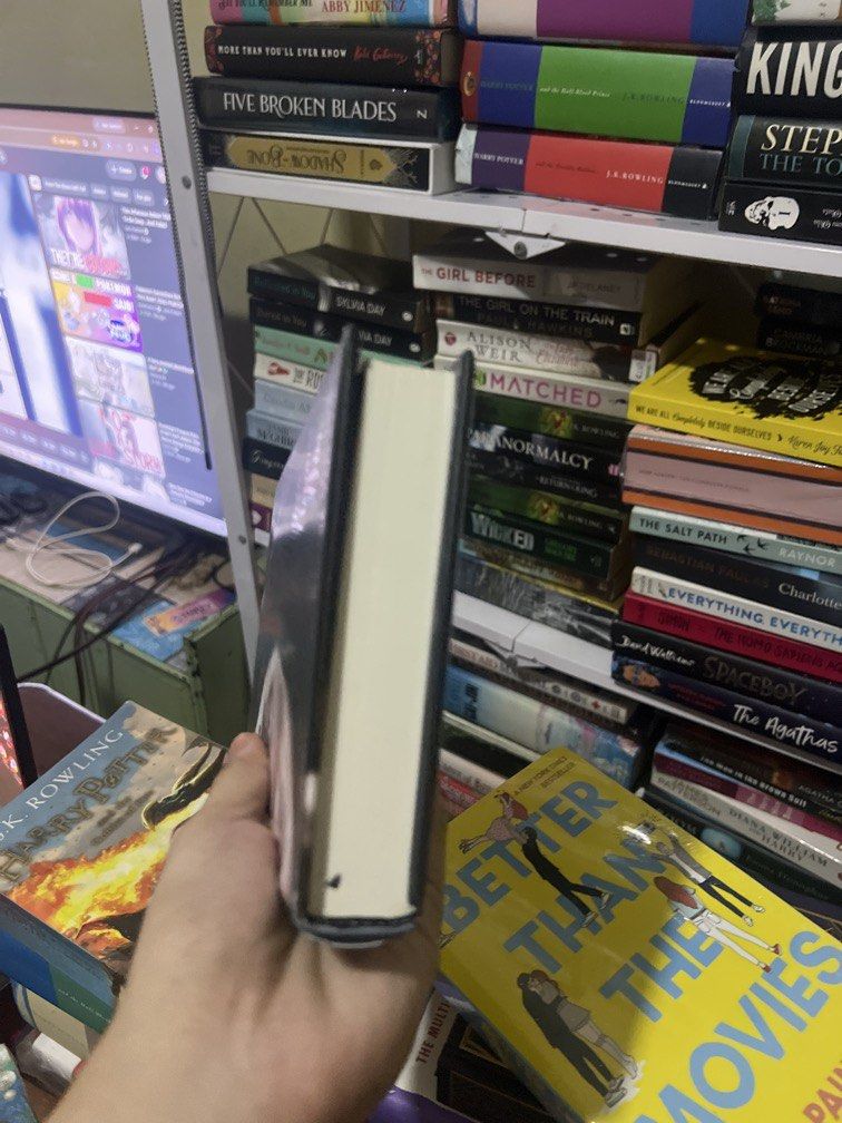 Mother knows best (Category: Storybooks) located in Gapan. Submitted by booknest (Listing ID 1468187559, Image 3). Description: .