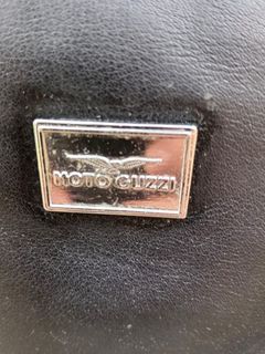 (Category: ) located in . Submitted by gomothriftstore (Listing ID 1468154635, Image 1). Description: .