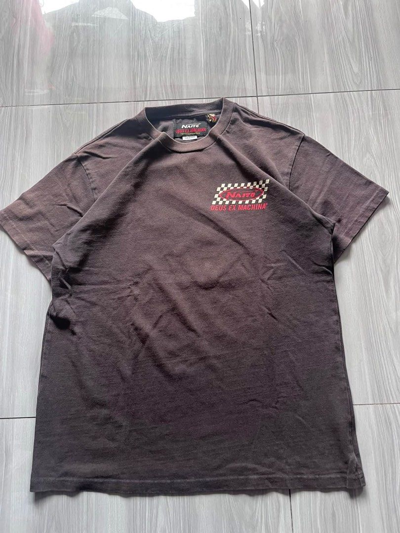 NAITO DEUS ex MACHINA (Category: Tshirts & Polo Shirts ) located in Kalibo. Submitted by joshuabeyaban (Listing ID 1468073804, Image 1). Description: Deus Ex Machina WITHD-21 LONG-27 Good Condition Issue- Sunfade NEED WASH.