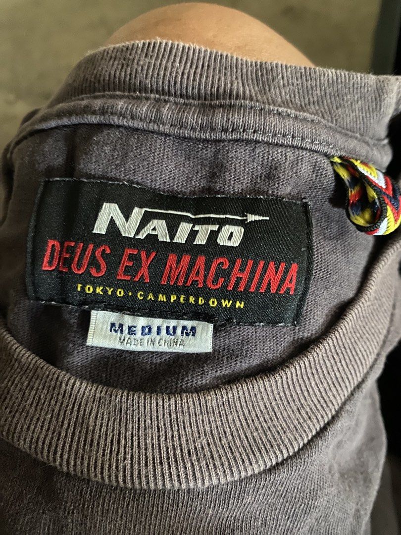 NAITO DEUS ex MACHINA (Category: Tshirts & Polo Shirts ) located in Kalibo. Submitted by joshuabeyaban (Listing ID 1468073804, Image 3). Description: Deus Ex Machina WITHD-21 LONG-27 Good Condition Issue- Sunfade NEED WASH.