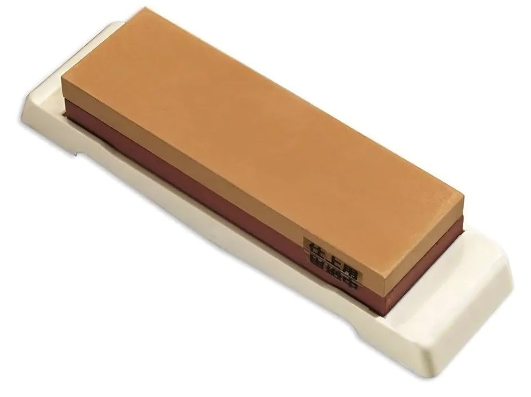 Naniwa #1000 #3000 Combi Whetstone (Category: Knives & Chopping Boards) located in Marikina City. Submitted by knifeandtoolphilippines (Listing ID 1468259059, Image 1). Description: Fixed Price No Haggling Brand New with slight dents due to international shipping.