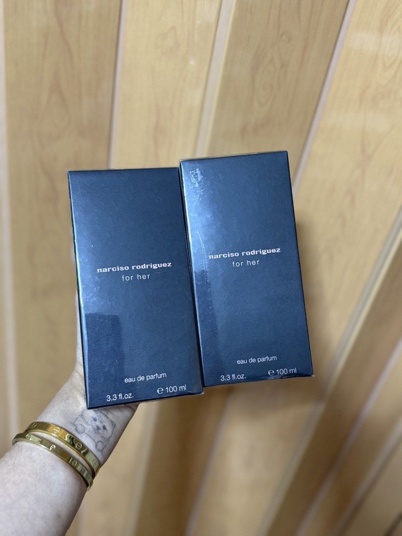 Narciso Rodriguez For Her Eau de Parfum 100ml (Category: Fragrance & Deodorants) located in Quezon City. Submitted by catesp (Listing ID 1468190179, Image 1). Description: - Item: Narciso Rodriguez For Her Eau de Parfum - Size: 100ml / 3.3 fl oz per bottle - Condition: Brand new, sealed in original dark packaging - Source: Authentic gift duplicates, unopened stock - Availability: Sold individually - Mode of transaction: Shipping JNT , lalamove or