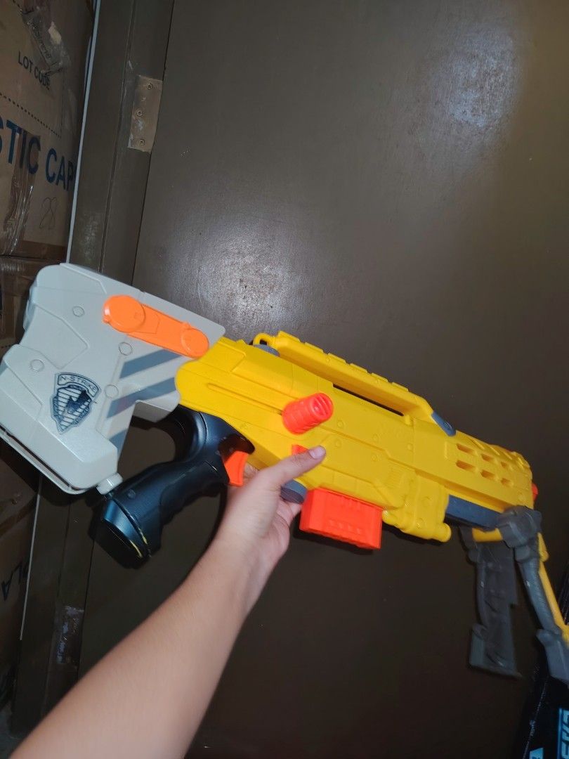 Nerf N-Strike Longshot CS-6 Blaster Sniper (Category: Action & Battle Toys) located in Santiago. Submitted by aceheart0118672 (Listing ID 1468139472, Image 3). Description: Nerf N-Strike Longshot CS-6 Preloved Have signs of usage and scratches With mini chip(as seen on picture) WYSIWYG Php 480.