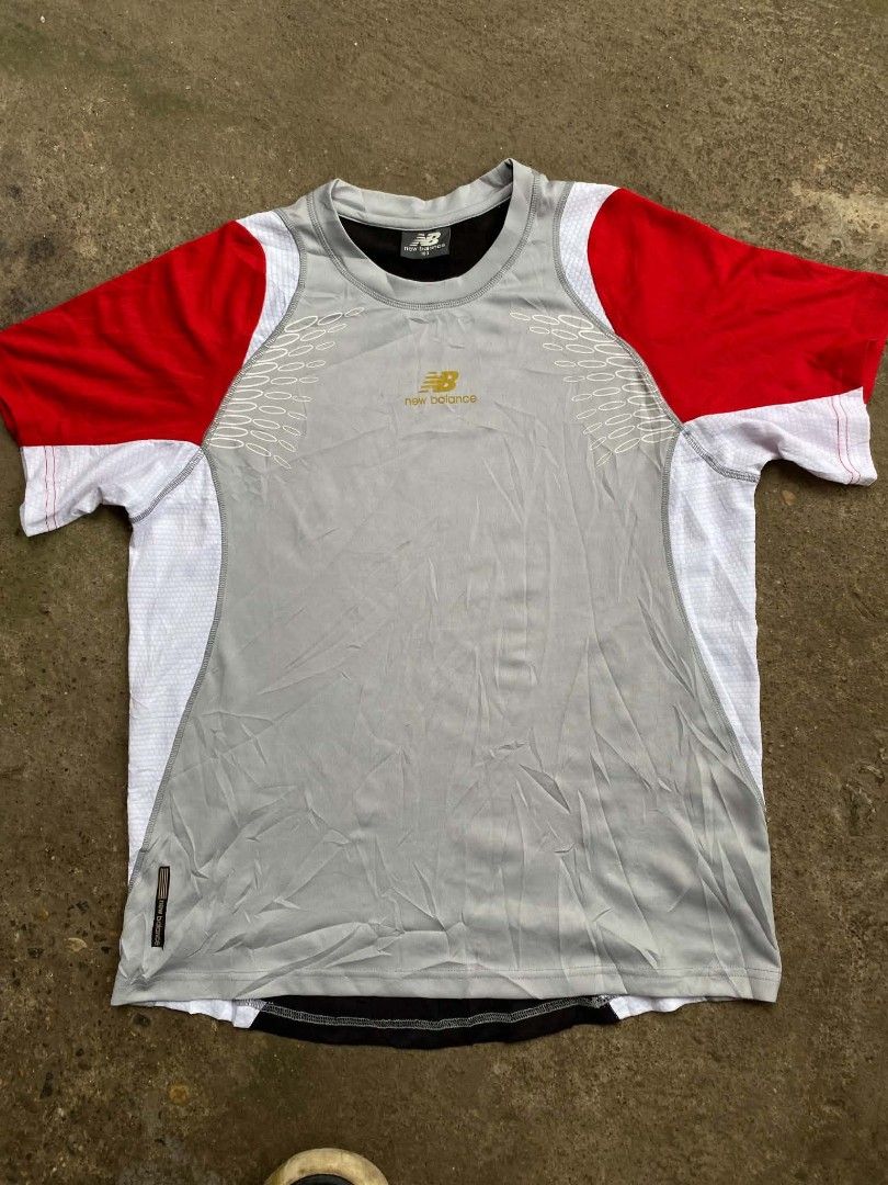 new balance dry fit (Category: Tshirts & Polo Shirts ) located in Pontevedra. Submitted by 6101_finds (Listing ID 1468248756, Image 1). Description: .