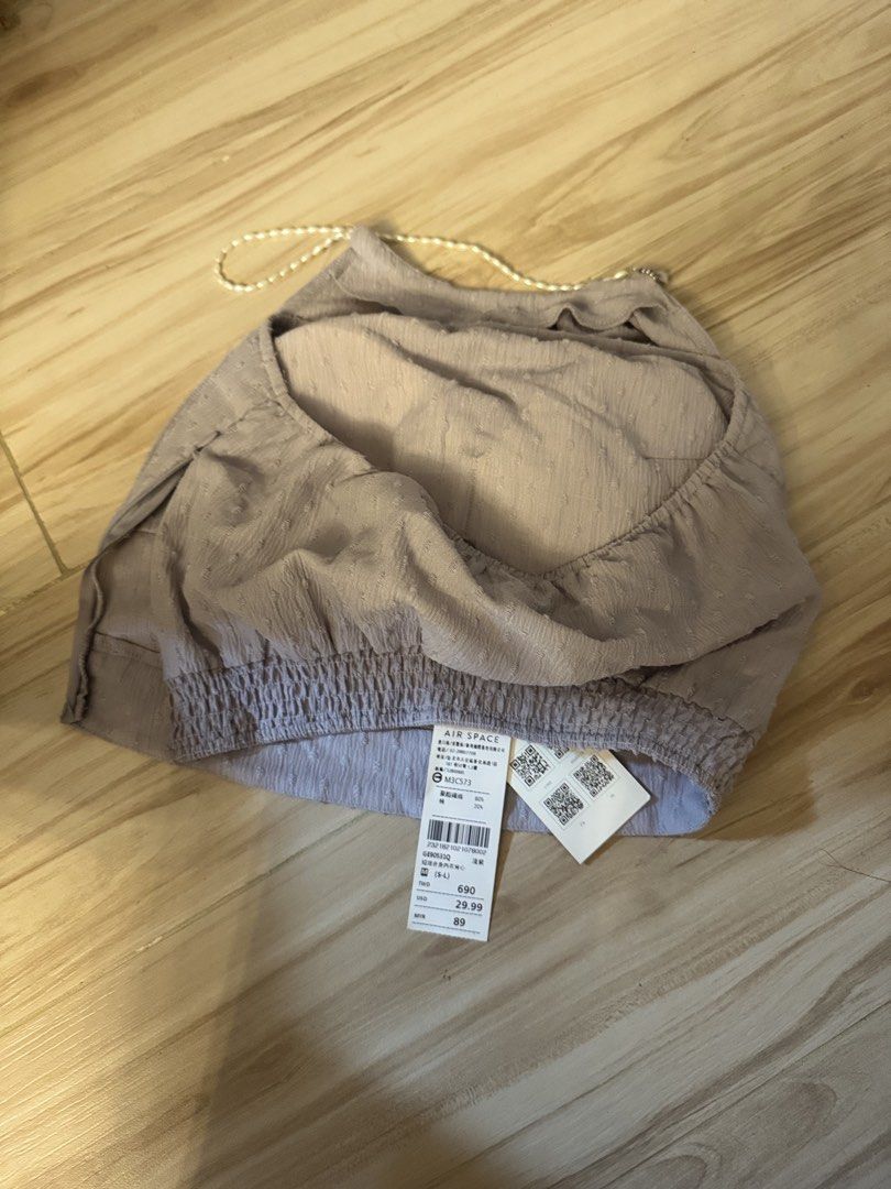 New lilac top (bought in Taiwan) (Category: Sleeveless) located in Makati City. Submitted by declutter_forsale (Listing ID 1468252832, Image 2). Description: .