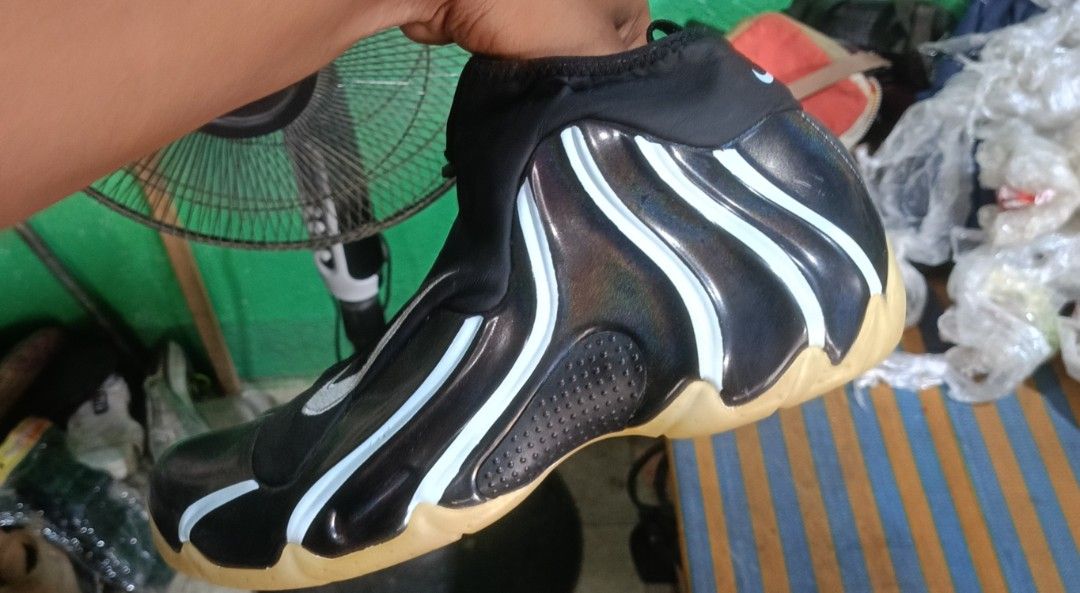 NIKE AIR FLIGHTPOSITE ONE (Category: Sneakers) located in Bayugan. Submitted by retroshoesphilippines (Listing ID 1468191850, Image 2). Description: .