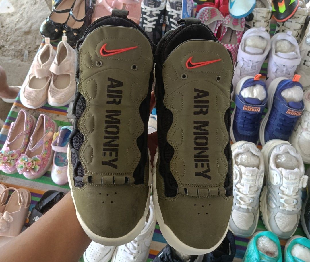 NIKE AIR MORE MONEY (Category: Sneakers) located in Bayugan. Submitted by retroshoesphilippines (Listing ID 1468192406, Image 3). Description: .