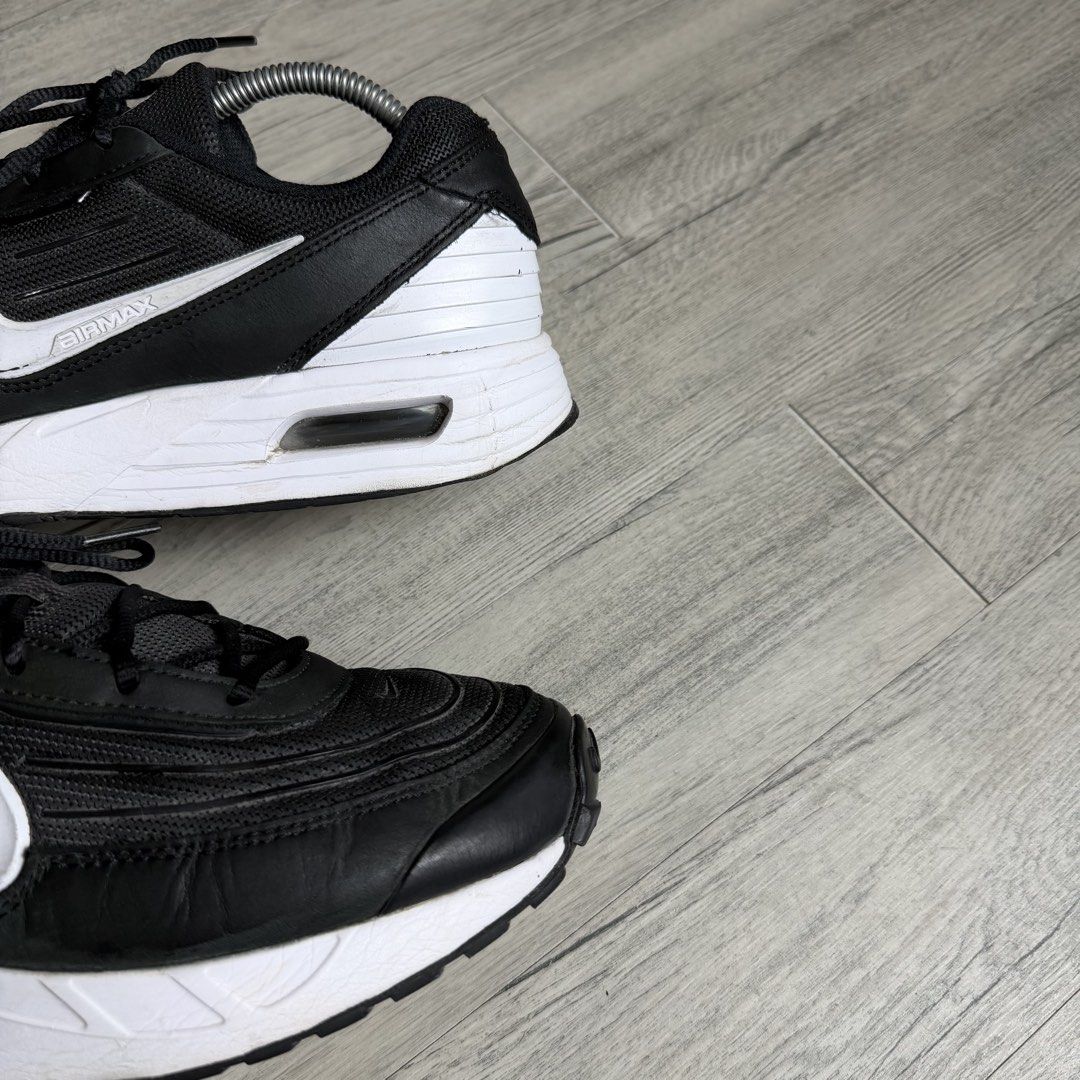 Nike Airmax Verse (Category: Sneakers) located in Manila. Submitted by wornagainstudios2 (Listing ID 1468089497, Image 3). Description: .