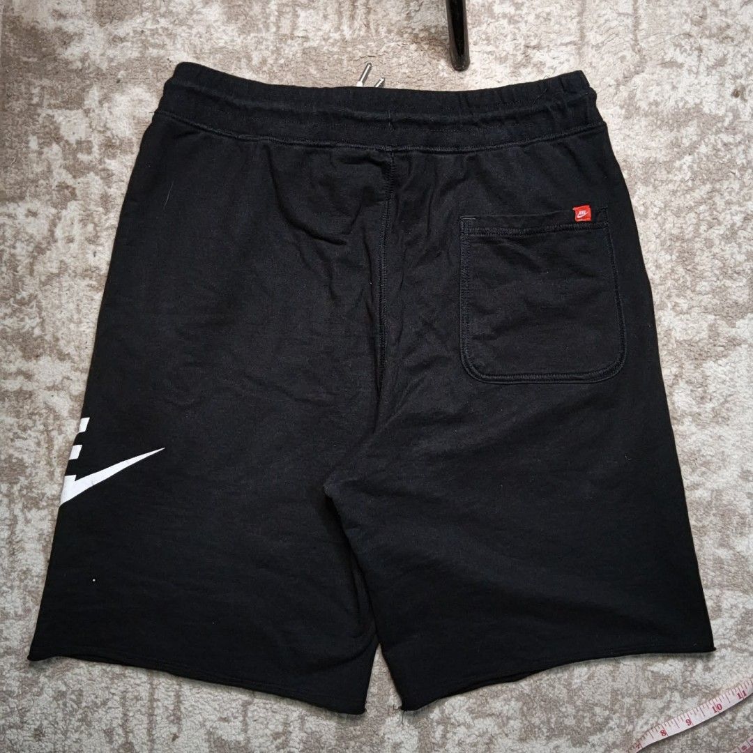 Nike Alumni Shorts Black Size XL (Category: Shorts) located in Llanera. Submitted by baka_thriftmo (Listing ID 1468216924, Image 3). Description: Excellent Condition 👍🏻 Color Rate 10 Issue asa dulo ng pic Details asa Picture Mode of payment Gcash Courier J&T +Shipping fee 📌 PLEASE READ BEFORE BUYING!🛍️ ✨ MANAGE YOUR EXPECTATIONS ✨ • Please remember that the items we sell are **THRIFTED / PRELOVED**. • Items may have minor flaws, signs of use,