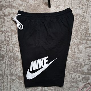 (Category: ) located in . Submitted by baka_thriftmo (Listing ID 1468216924, Image 1). Description: .