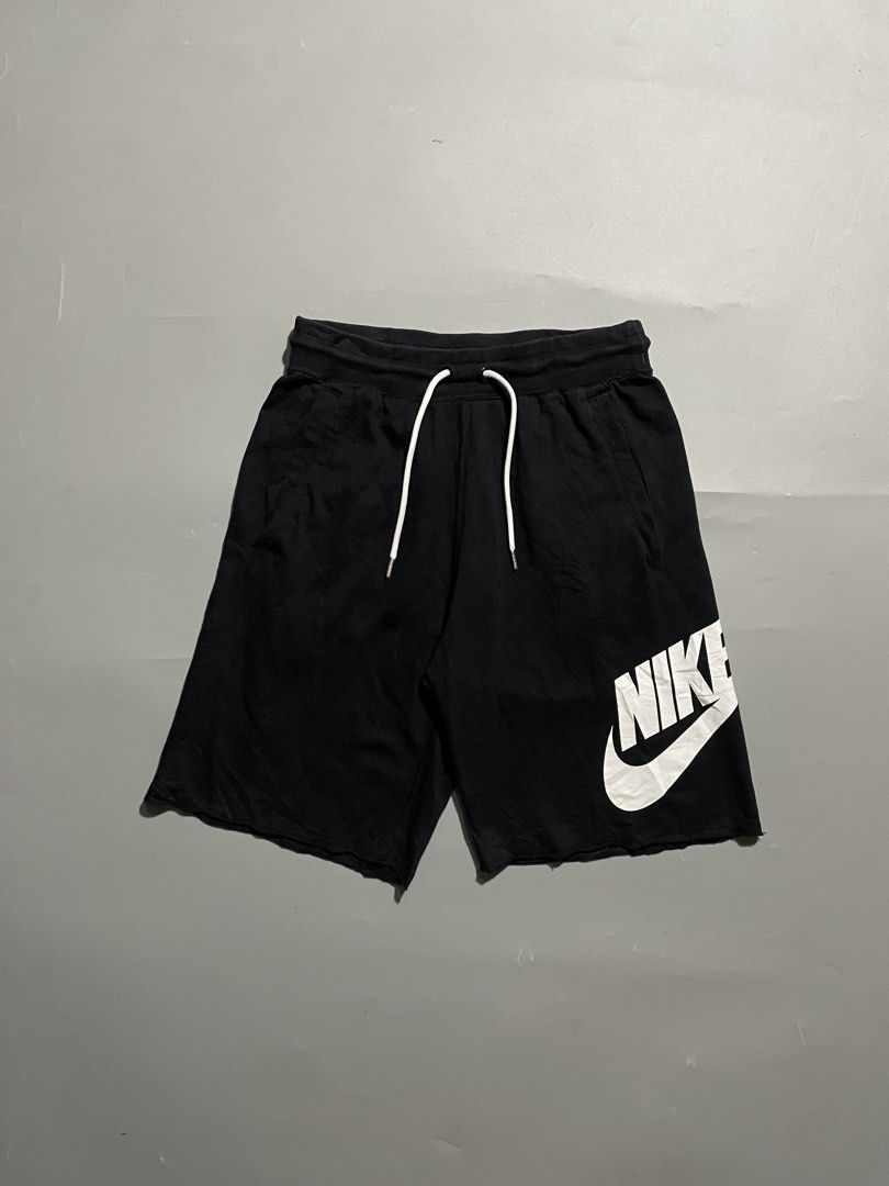 Nike Alumni Sweatshort - Black (Category: Shorts) located in Taguig. Submitted by sellnbustle (Listing ID 1468162997, Image 2). Description: Nike Alumni Sweatshort - Black Size Small Up to 30 waist 19” length Excellent condition No flaws.