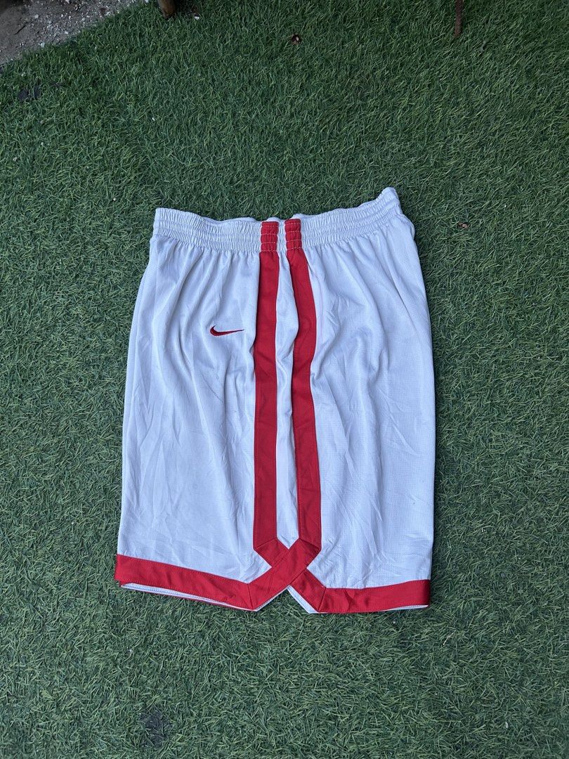 nike baller shorts (Category: Shorts) located in Santa Rosa. Submitted by unexpected.finds4026 (Listing ID 1468194961, Image 1). Description: Large on tag best fit to XL waist 34 - 40 complete tags authentic need wash .