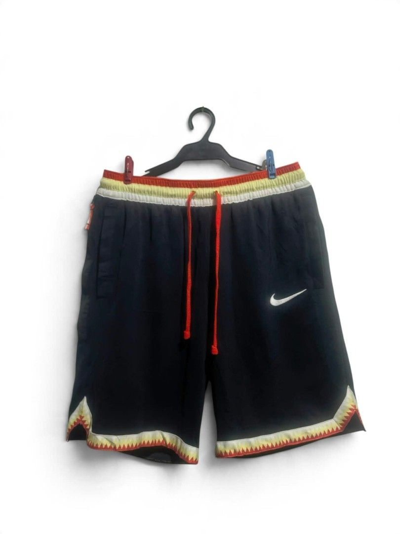 Nike dna baller short (Category: Activewear) located in Daet. Submitted by thriftnidiegz (Listing ID 1468212418, Image 1). Description: verygood condi embroidered design waist-28-34 L-19 with minimal runs see last pic.