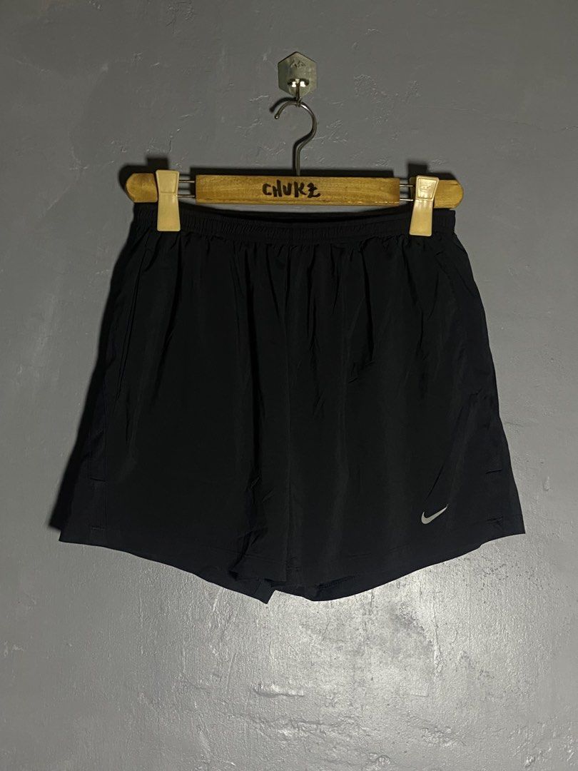 Nike Dri-FIT 5” Distance Running Shorts (Category: Activewear) located in Cabuyao City. Submitted by chukz_x (Listing ID 1468249775, Image 2). Description: Nike Dri-FIT 5” Distance Running Shorts Size : Large Dimes : 28-34W 14L 12H Condition : Excellent Issue : none Price : 850 📍READY TO WEAR 📍Cabuyao Laguna.