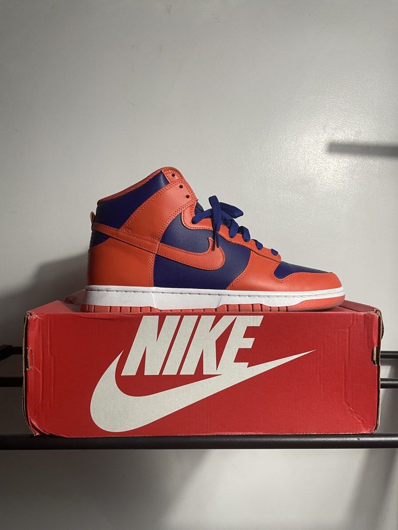 Nike Dunks NYK (Category: Casual Shoes) located in Rizal. Submitted by akoheats (Listing ID 1468189433, Image 1). Description: Excellent Condition ✨ Issue Worn Once With Box✅ Size: 10.5US Issue:None! Authentic✅ Great Condition ✨ ❗️Check the item carefully before purchasing ❗️No returns or exchanges after purchase.