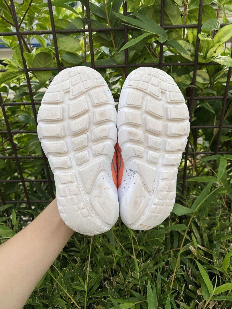 Nike Flex Runner 2 (Category: Babies & Kids Fashion) located in Dagupan City. Submitted by lejgumiran07 (Listing ID 1468163144, Image 3). Description: .