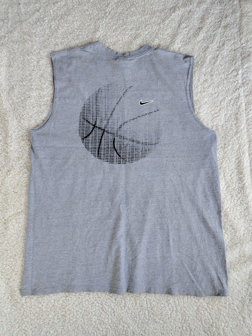 NIKE HOOPS VINTAGE (Category: Activewear) located in Don Carlos. Submitted by thriftnidodong_23 (Listing ID 1468155514, Image 3). Description: SIZE LARGE 23X31 EXCELLENT CONDITION COLOR RATE 9.5 OR BETTER NO ISSUE.