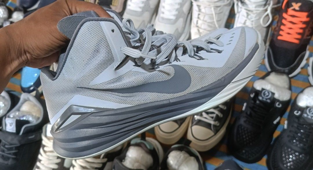 NIKE HYPERDUNK 2014 (Category: Sneakers) located in Bayugan. Submitted by retroshoesphilippines (Listing ID 1468192255, Image 1). Description: .