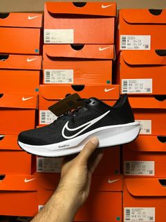 (Category: ) located in . Submitted by 1121snkrs (Listing ID 1468079964, Image 1). Description: .