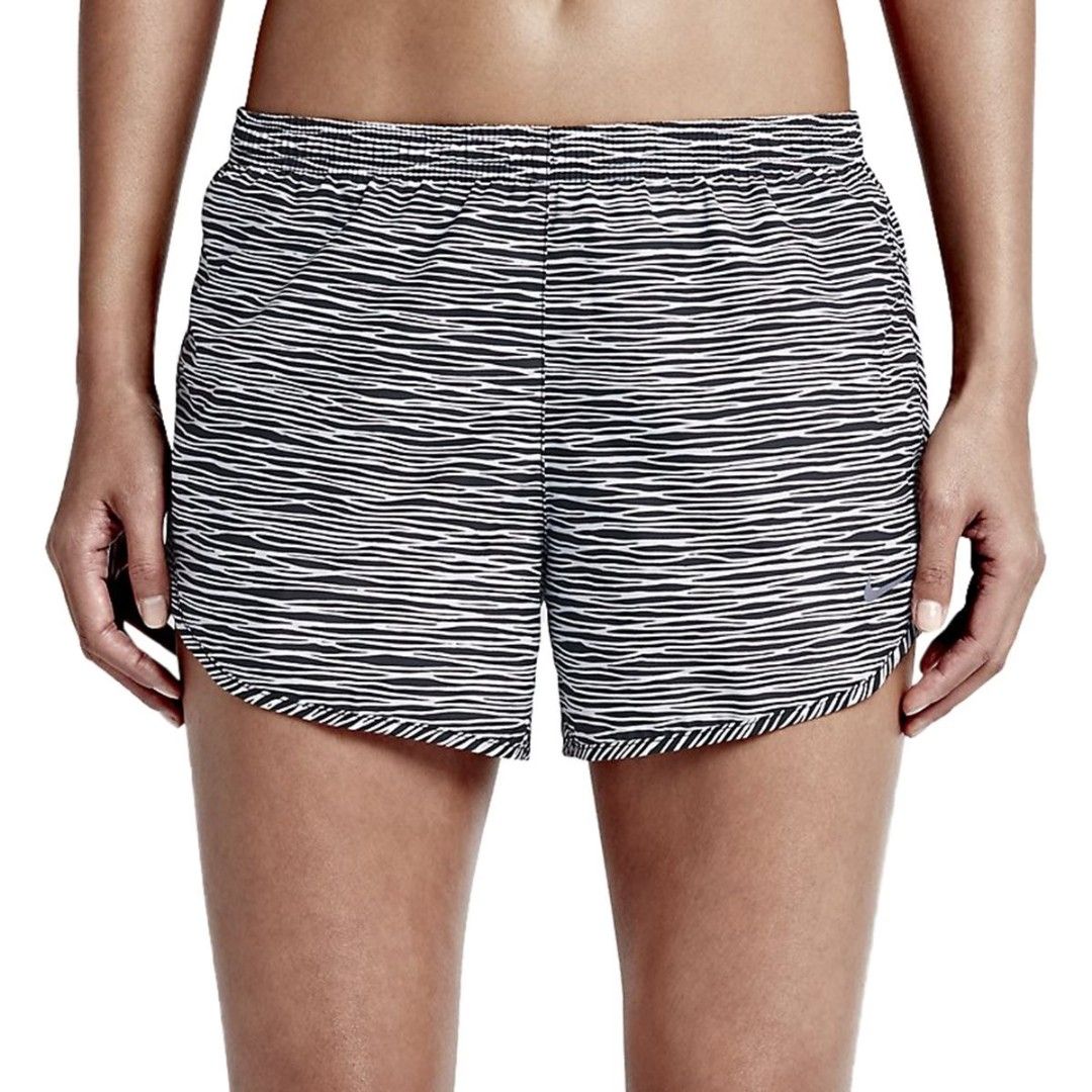 NIKE MODERN TEMPO RUNNING SHORTS (Category: Activewear) located in San Pedro. Submitted by cyanide.slug.cat (Listing ID 1468176346, Image 1). Description: small 27-32" waist 10" length.