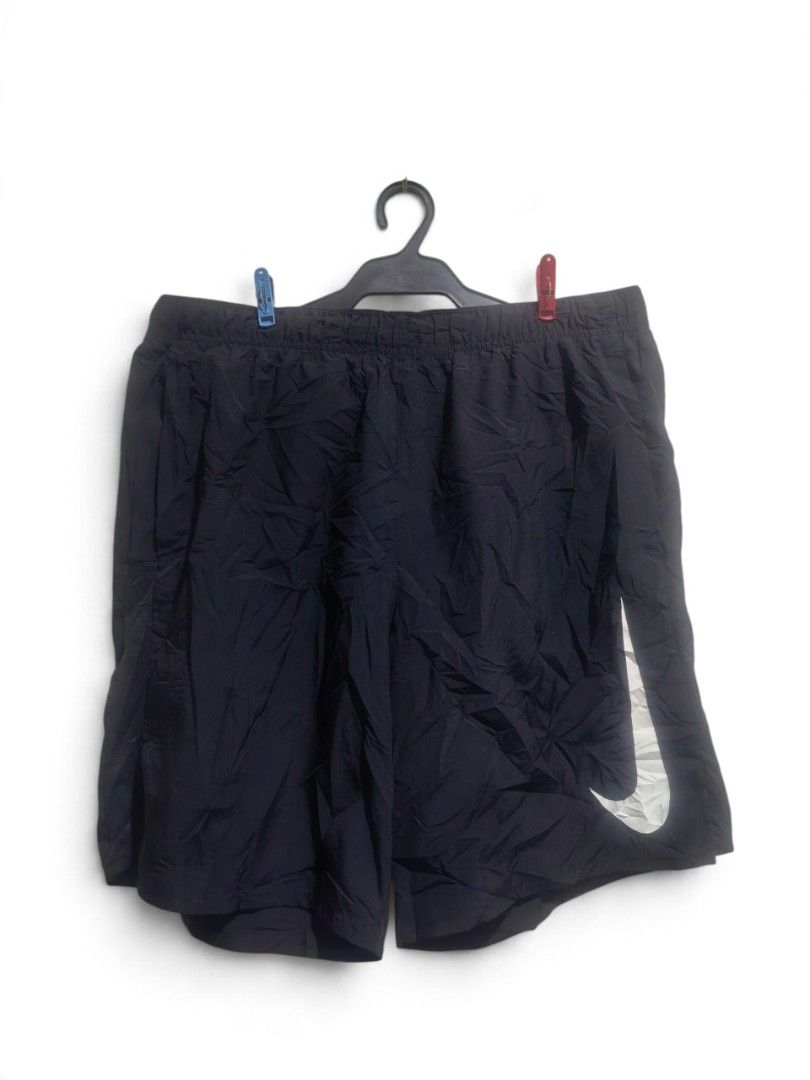 Nike nylon short (Category: Activewear) located in Vinzons. Submitted by khasanche43622 (Listing ID 1468210242, Image 2). Description: Excellent condition 10/10 cr No issue Waist-32-40 L-20.