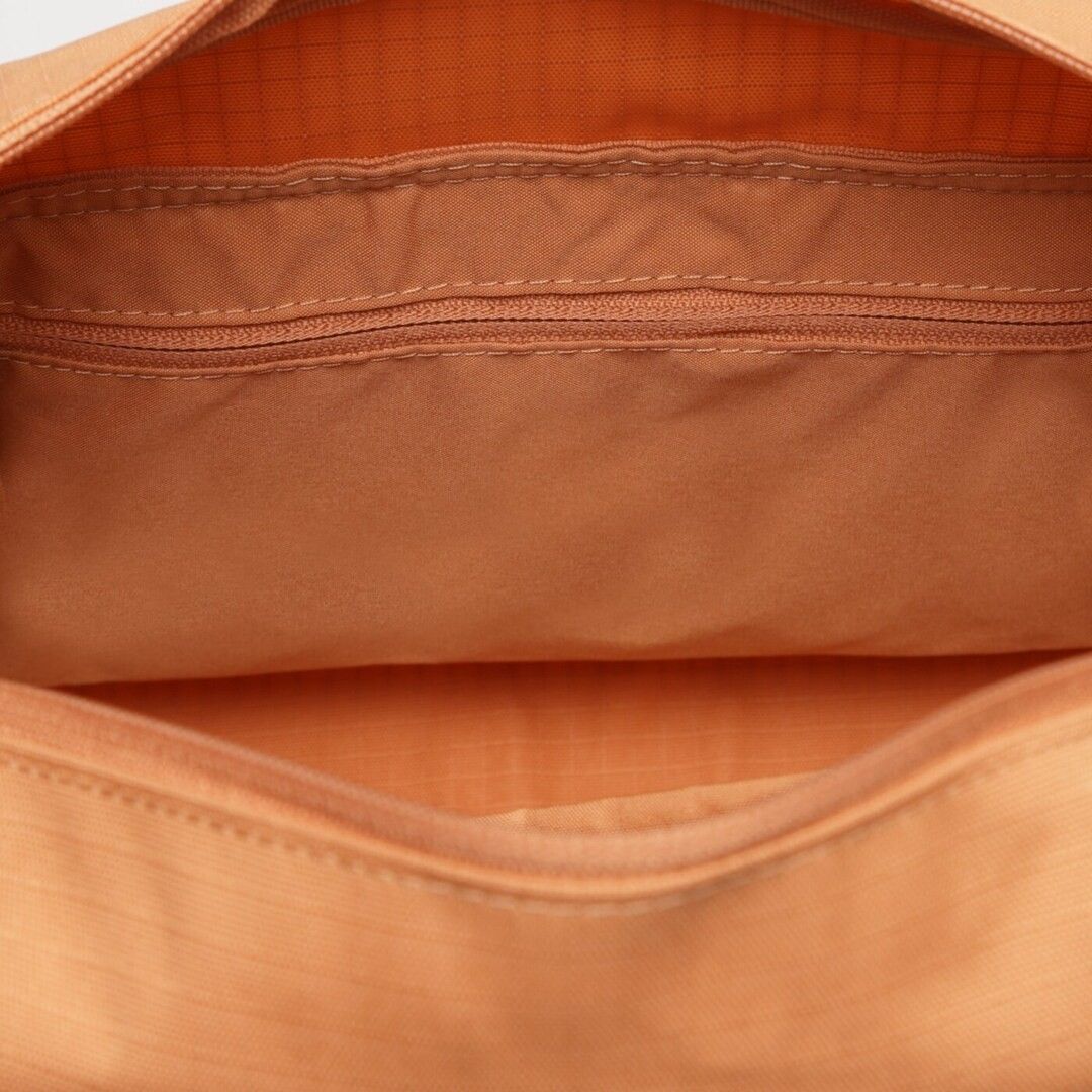 Nike Pink Duffle Gym Bag (Category: Shoulder Bags) located in Mandaluyong City. Submitted by swiftbird_ed6c34 (Listing ID 1468101766, Image 3). Description: - Brand new authentic Nike duffle bag in a trendy soft pink shade - Spacious main compartment with a convenient interior zippered pocket - Front zip pocket featuring a stylish circular pull for easy access - Comfortable striped shoulder straps and a fully adjustable crossbody strap - Features