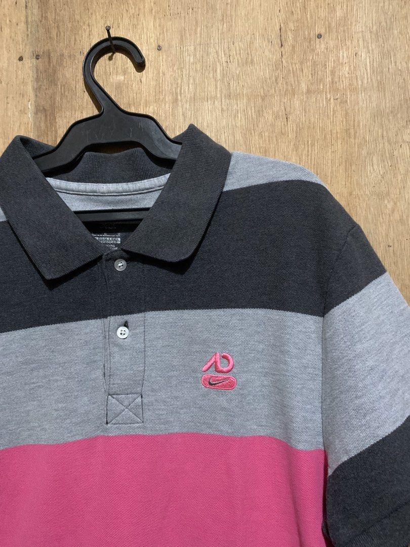 NIKE POLO (Category: Tshirts & Polo Shirts ) located in Naga. Submitted by glicko_reiyuki08 (Listing ID 1468141999, Image 2). Description: Dimension: Width: 19 Length: 28F, 29B Issue: None Color rate: 9.5/10 Condition: 10/10 250 + sf.