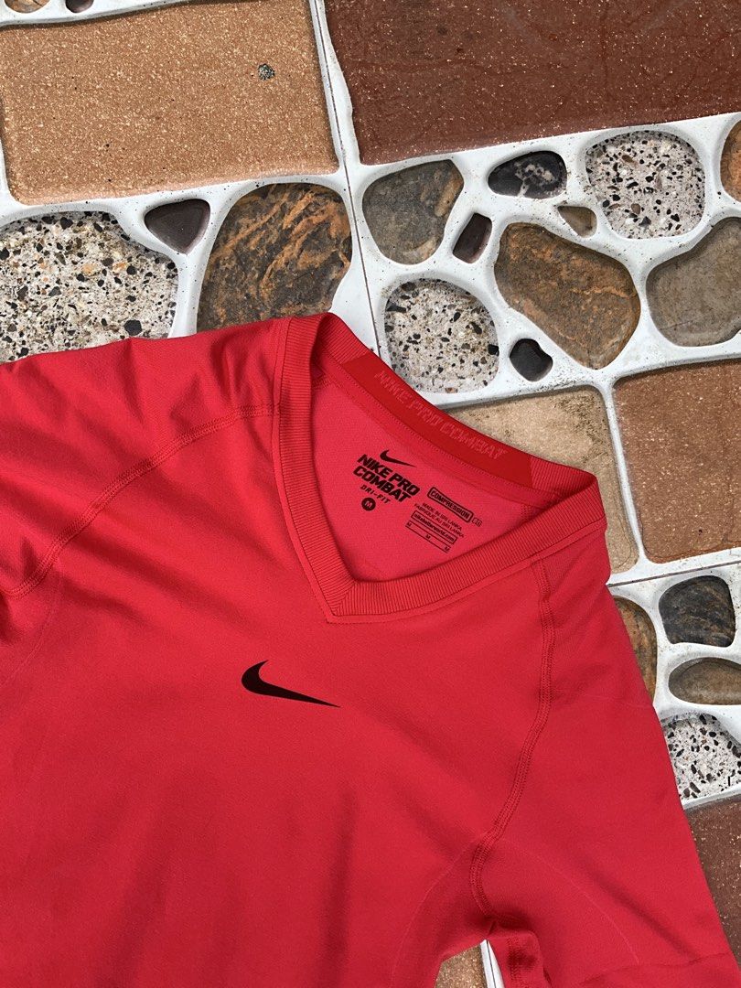nike pro combat compression shirt (Category: Activewear) located in Polangui. Submitted by thruftgineer (Listing ID 1468188981, Image 2). Description: .