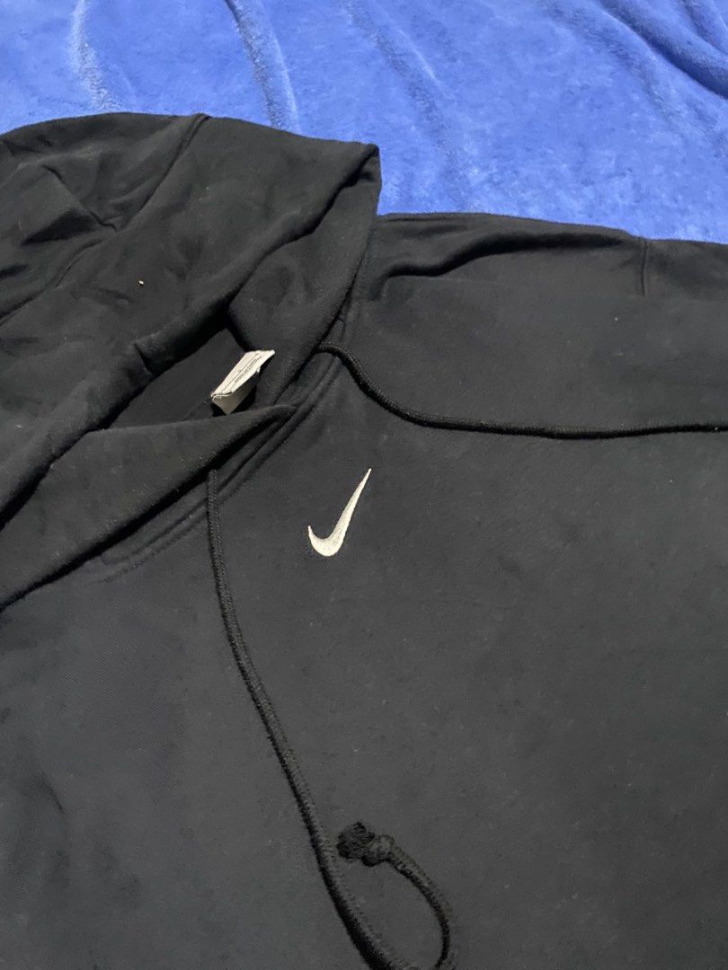 Nike Sb (Category: Coats, Jackets and Outerwear) located in Manila. Submitted by jymadafck (Listing ID 1468196699, Image 3). Description: 🪬 NIKE SB HOODIE 📍MINIMAL FLAWS BUT STILL LOOKING GOOD 📍9/10 COLOR RATE 📍EXELLENT DONDITION RIBBINGS 📍NO CRACK PRINTS ON DESIGN DIMENSIONS 📐 📏 Length ( 27 ) 📏 WIFDTH ( 14.8 ) 📏 TIGTH ( 22 ) .