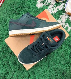 (Category: ) located in . Submitted by teamretailkickz (Listing ID 1468207704, Image 1). Description: .